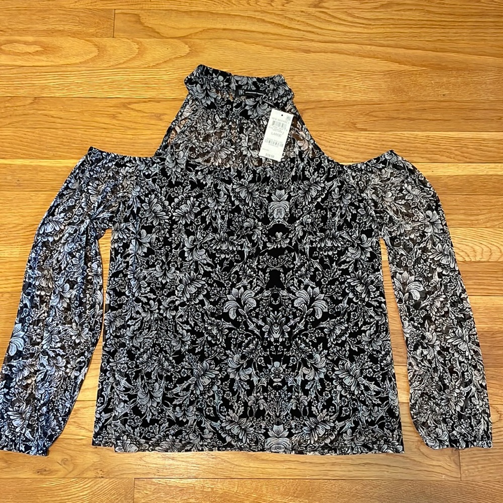 International Concepts NWT Womens Large Black/White Cold Shoulder Sheer